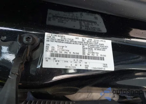 2015 Ford Focus Titanium z USA, uszkodzony, nr VIN 1FADP3J25FL338697